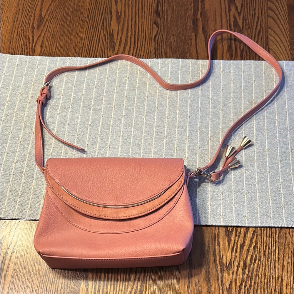 🌸LC Lauren Conrad Pink Leather Crossbody Bag🌸